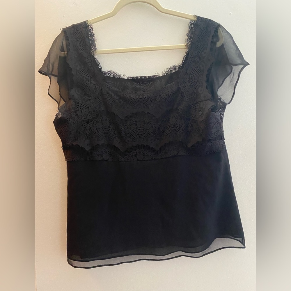 Alfani blouse. Used and excellent condition.